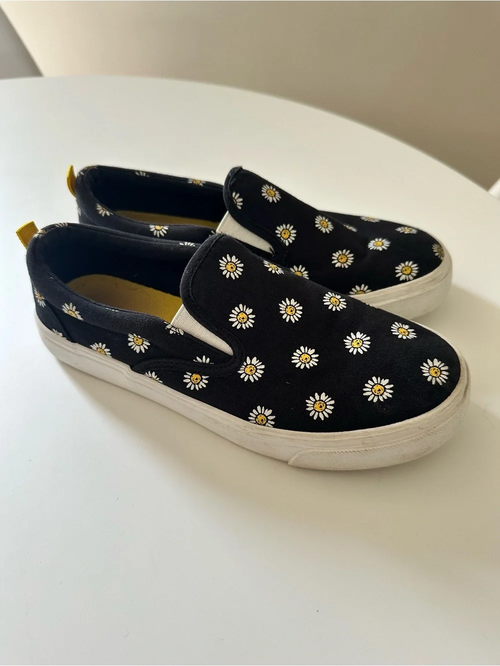 Old Navy Black Daisy Slip-On Sneakers for Kids